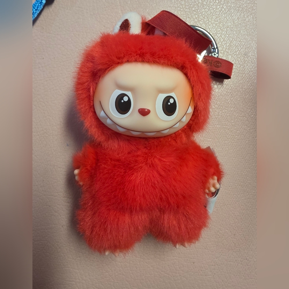 THE MONSTERS Pin for Love Series-Vinyl Plush Pendant “X’